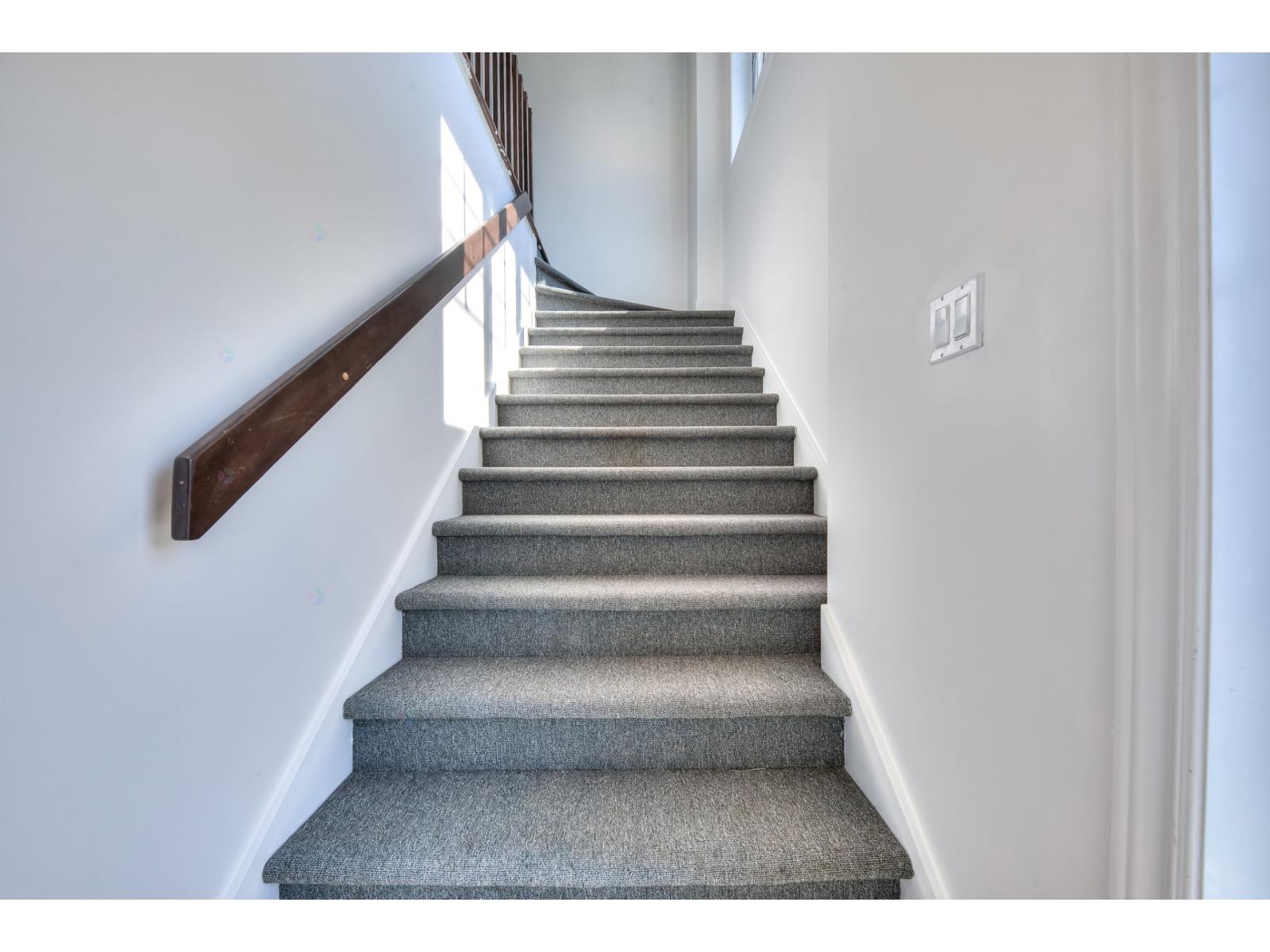 12214 Rue De Lévis Property Photo 2