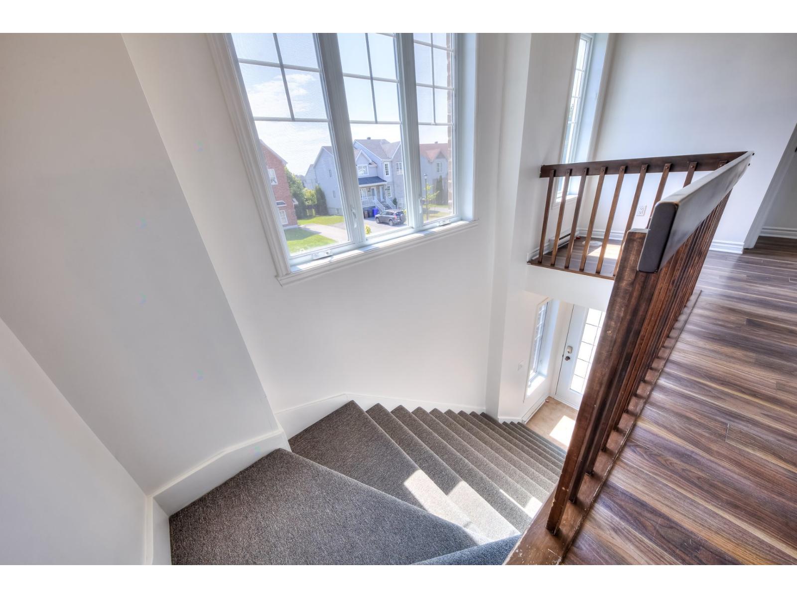 12214 Rue De Lévis Property Photo 3