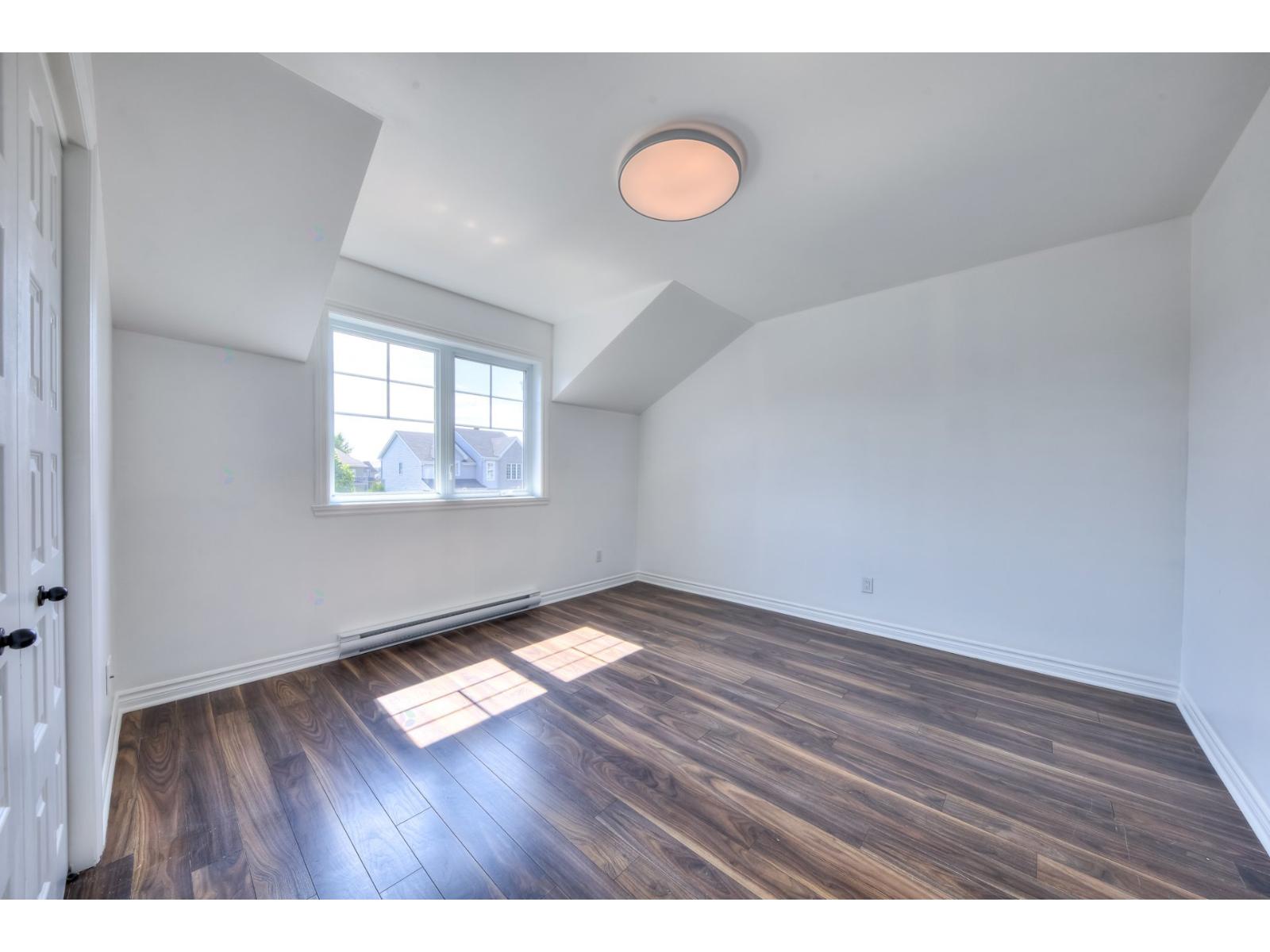 12214 Rue De Lévis Property Photo 13