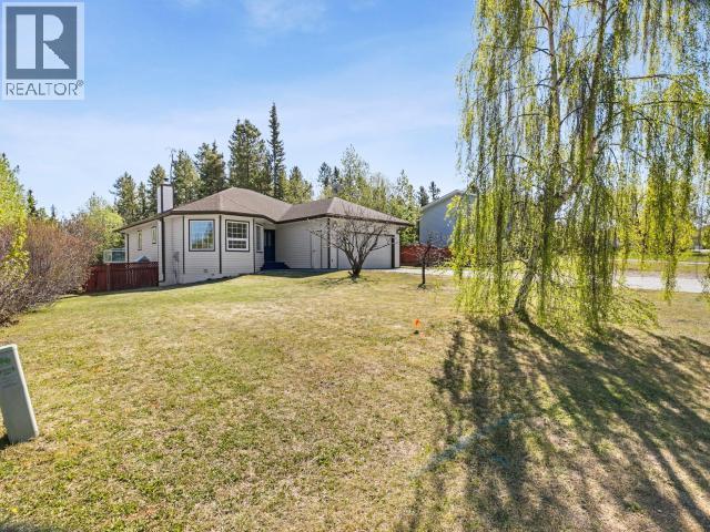 34 Thompson Road Property Photo 3