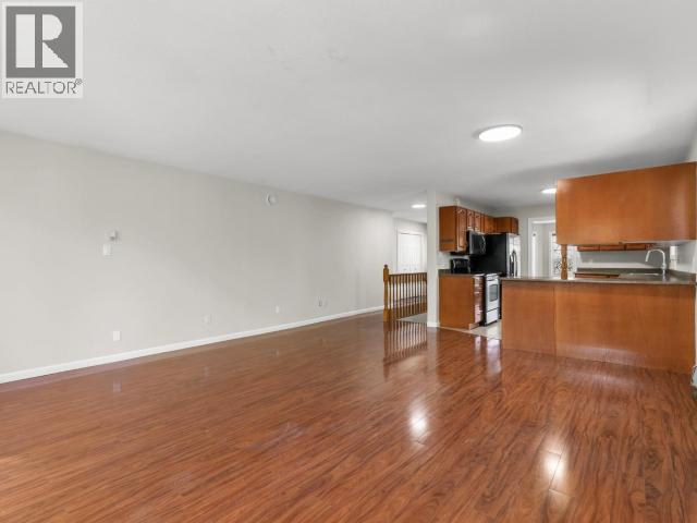 34 Thompson Road Property Photo 14