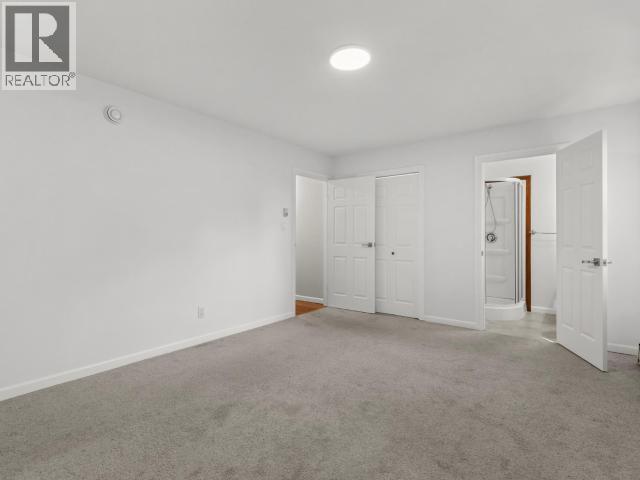 34 Thompson Road Property Photo 16