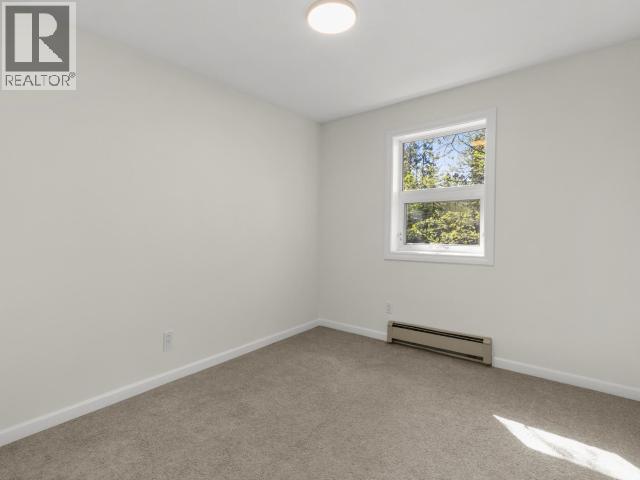 34 Thompson Road Property Photo 21
