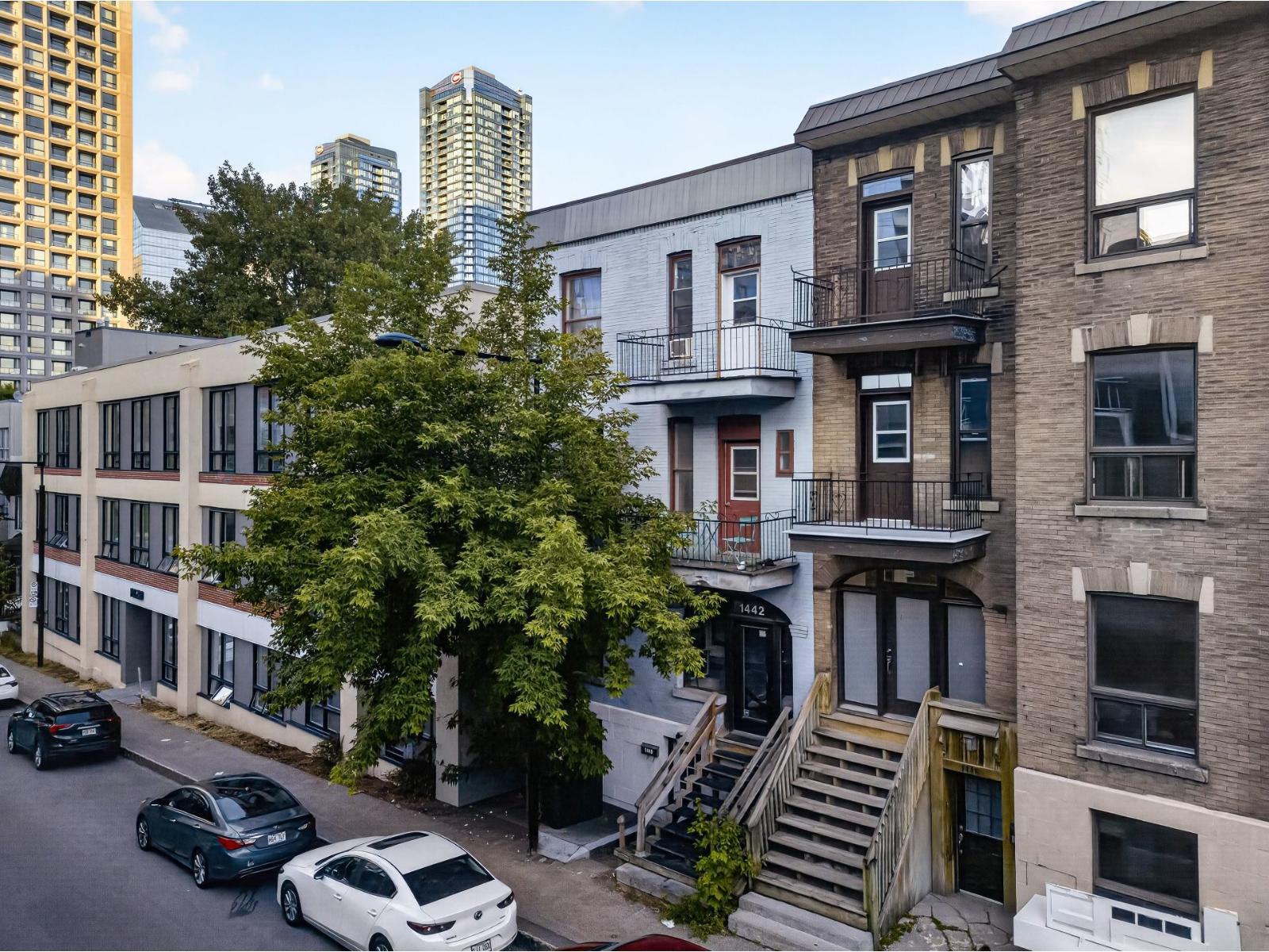 1440-1442 Av. Overdale