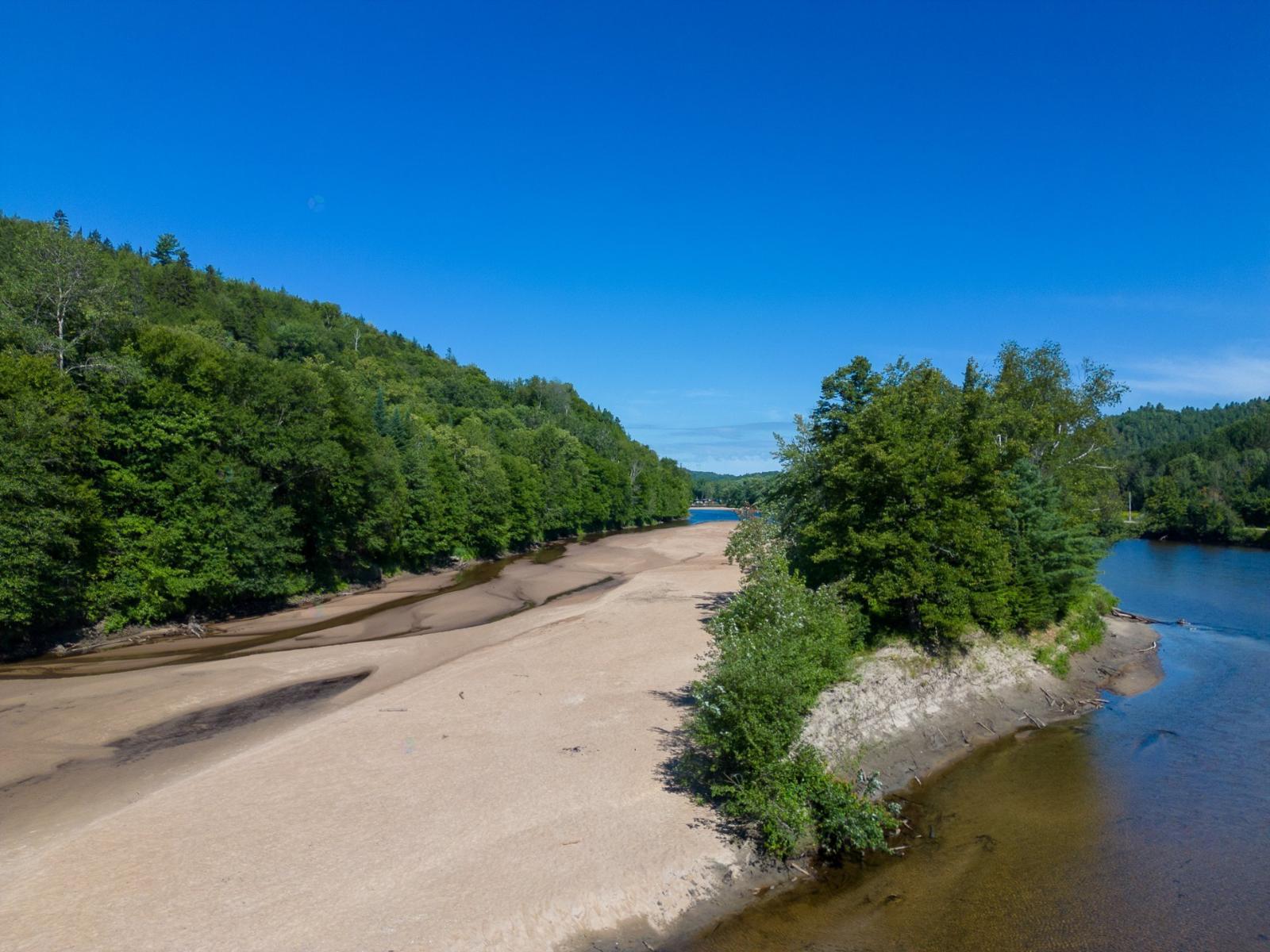 Route Des Ormes Property Photo 9