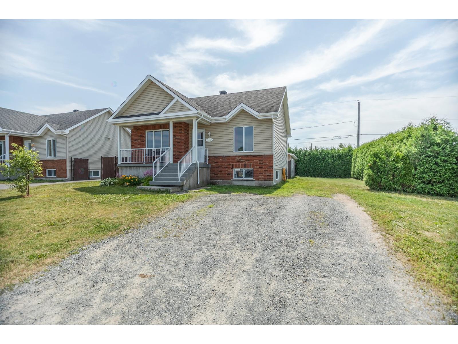 965 Rue Montcalm Property Photo 39