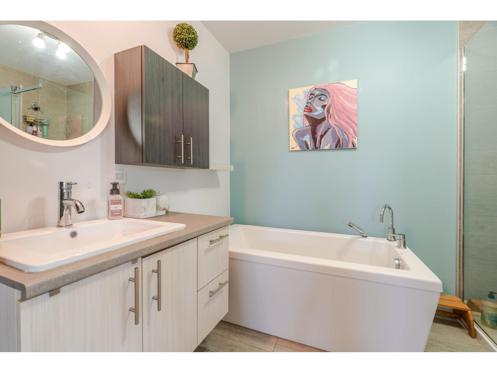 1460 Rue Du Bassin, #301 Property Photo 12