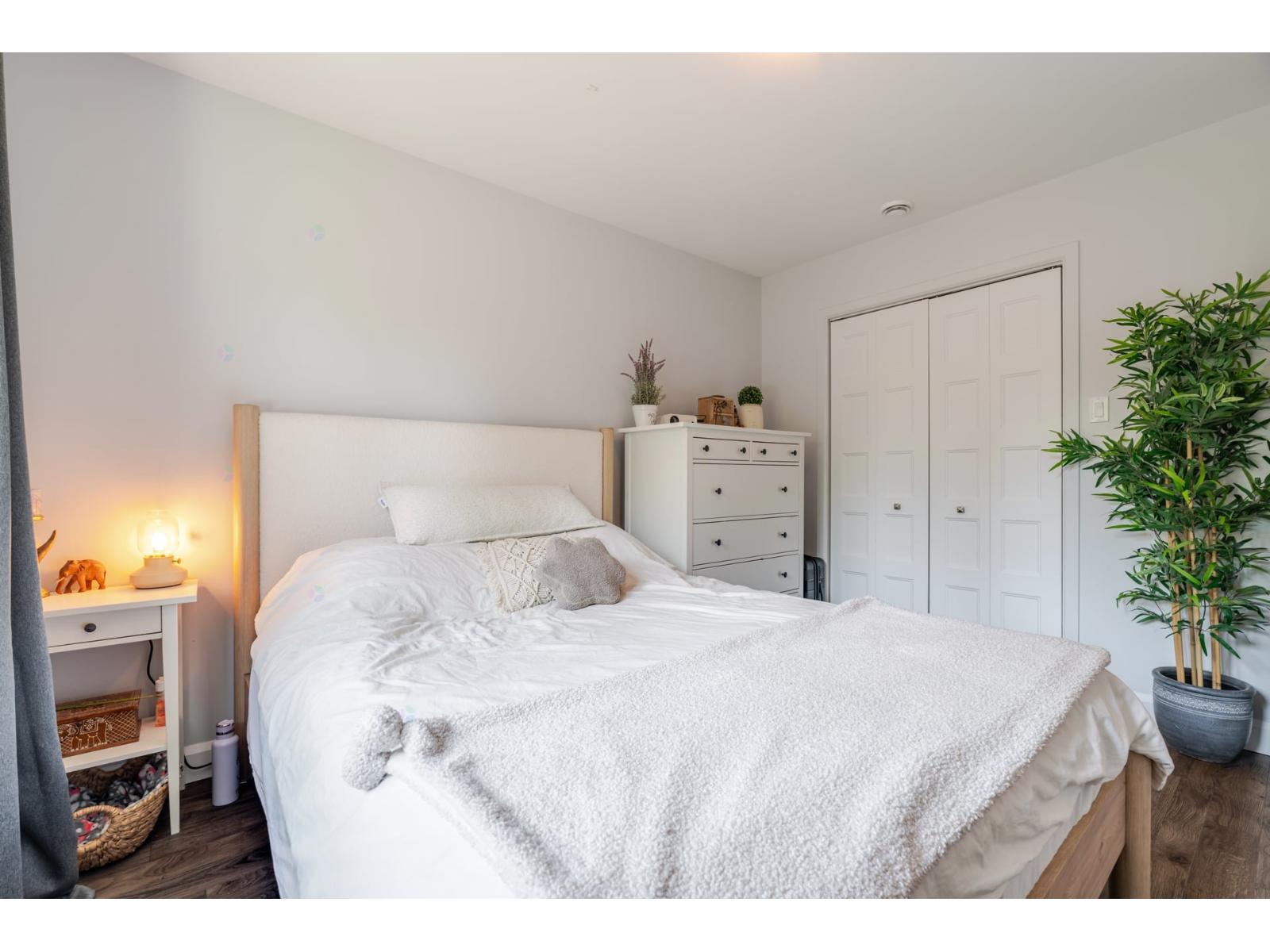 1460 Rue Du Bassin, #301 Property Photo 15