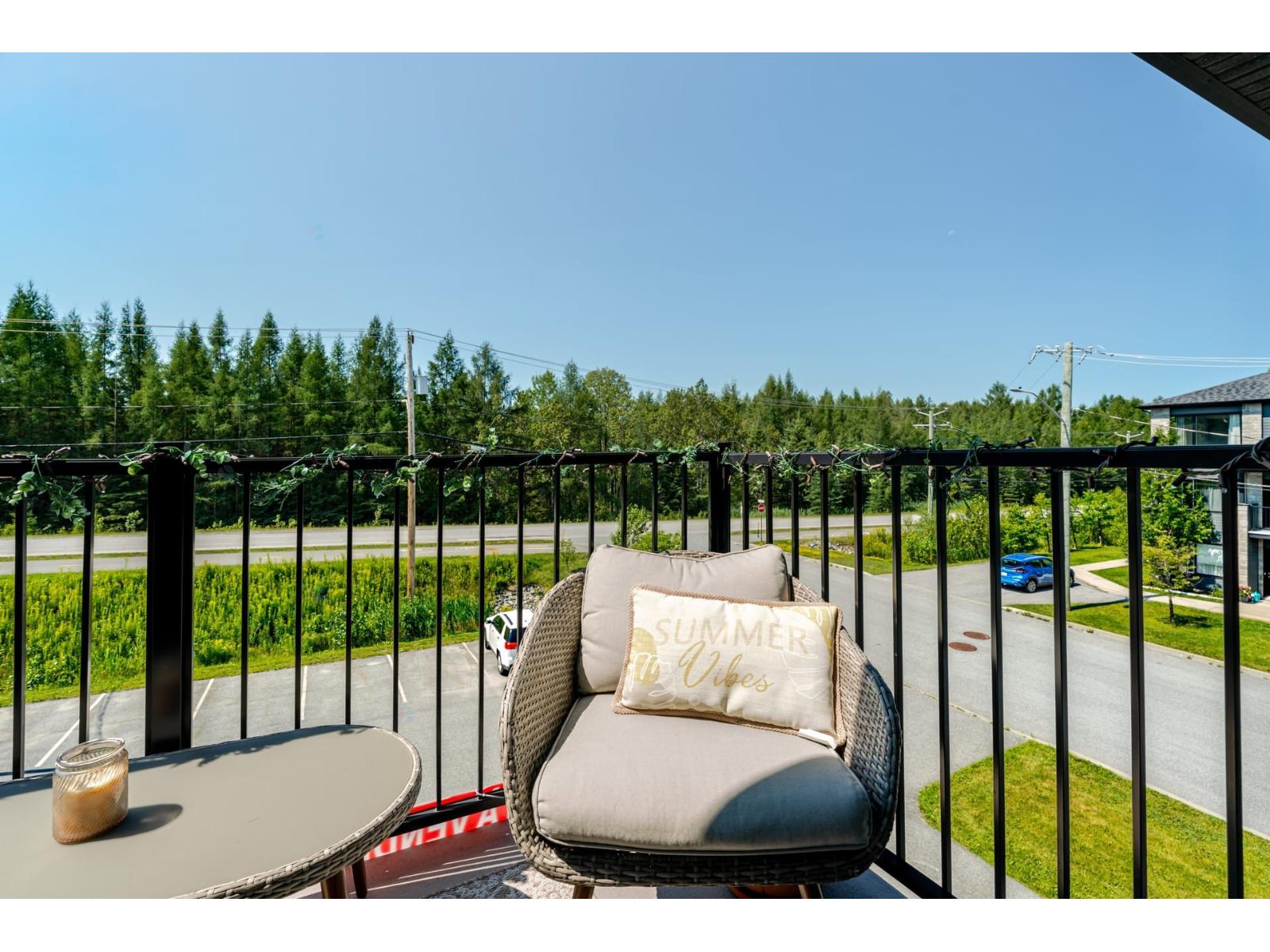 1460 Rue Du Bassin, #301 Property Photo 19