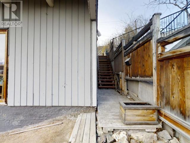 190 St Paul W Street Property Photo 58