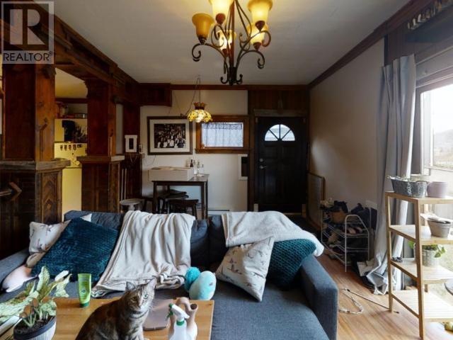 190 St Paul W Street Property Photo 62
