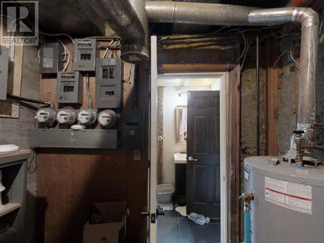 190 St Paul W Street Property Photo 73
