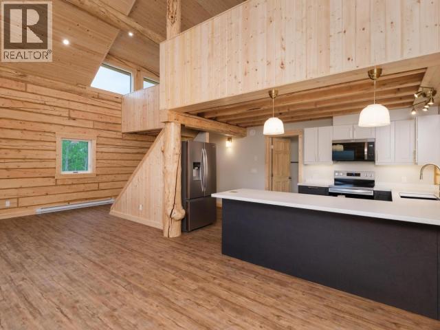 400 Ursa Way Property Photo 9