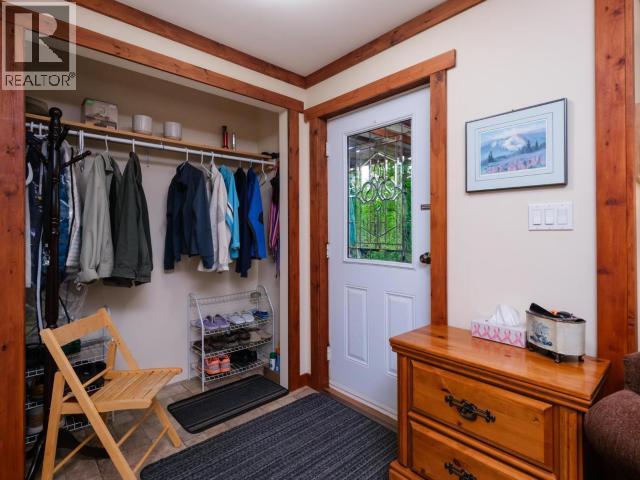 400 Ursa Way Property Photo 33