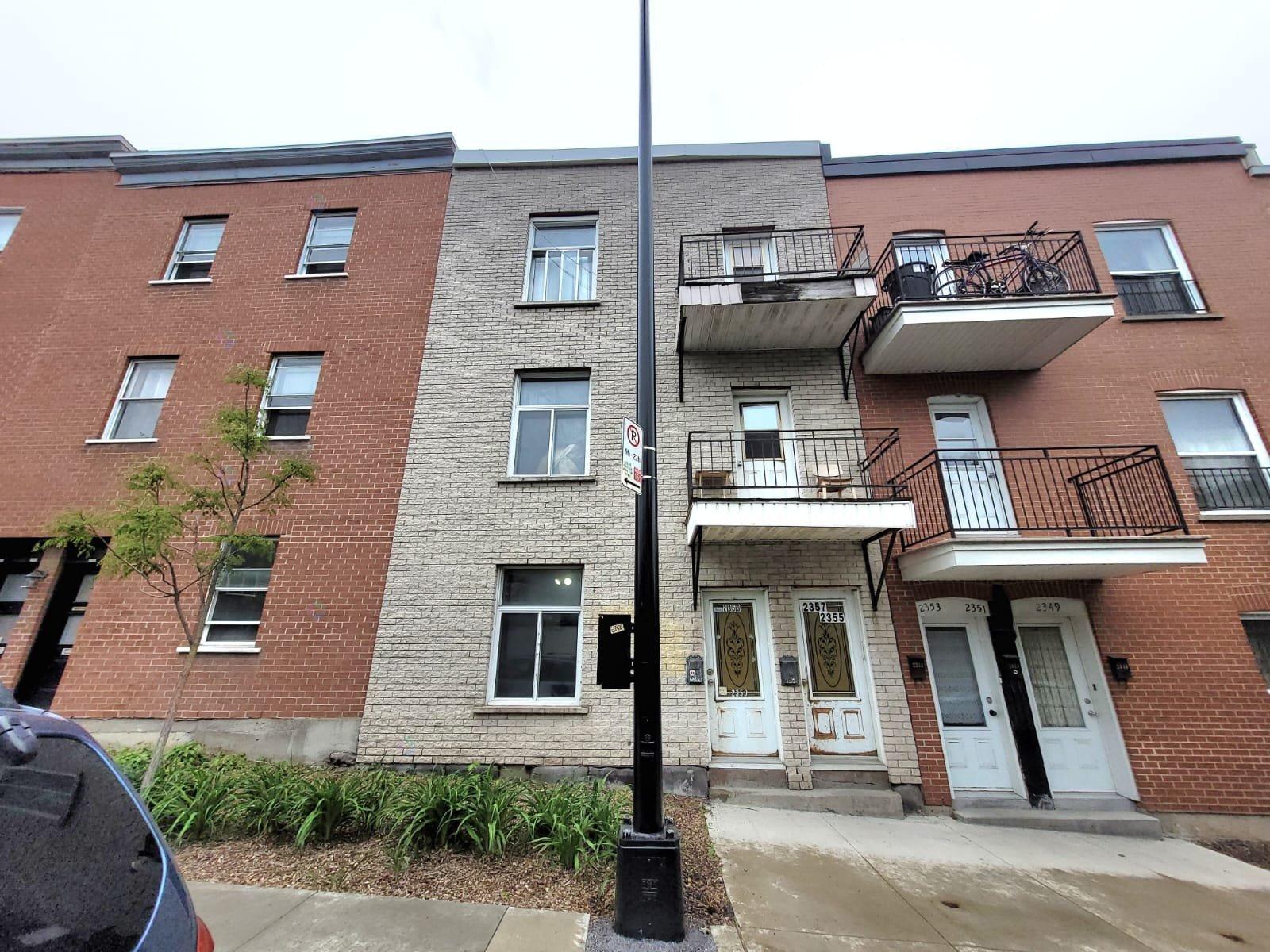 2355-2359 Rue Frontenac
