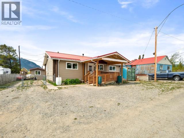 414 Tlingit Avenue Property Photo 2