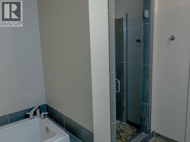 303-602 Main Street Property Photo 9