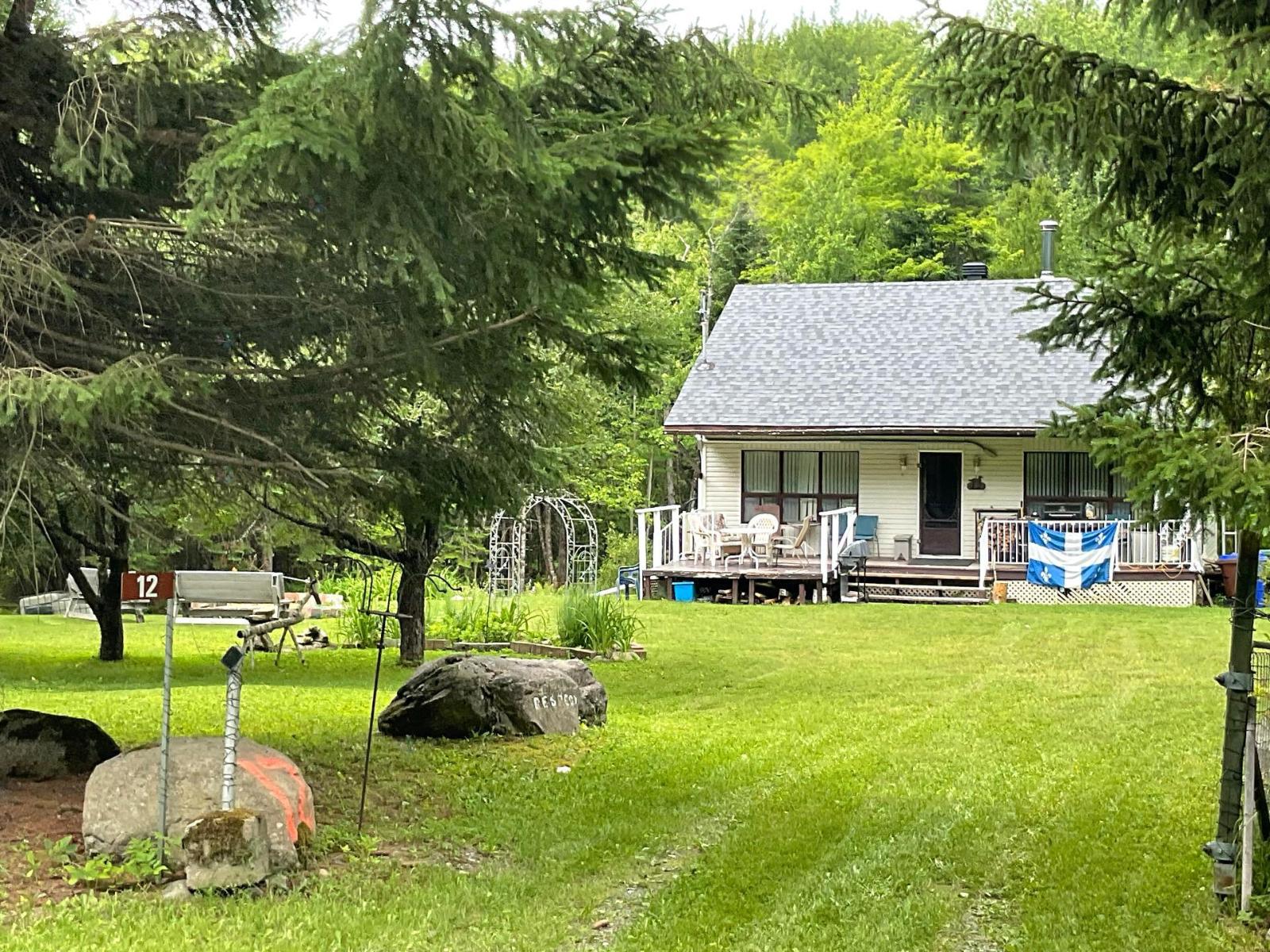 12 Ch. Des Parulines Photo de la propriété 1