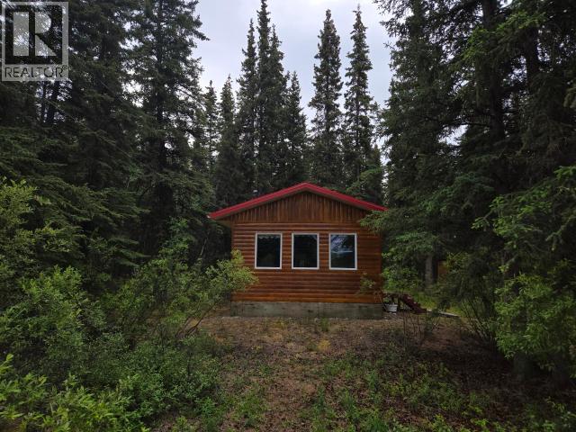 18 Tagish Estates Property Photo 3