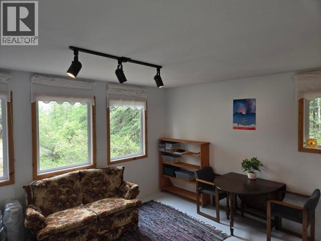 18 Tagish Estates Property Photo 6