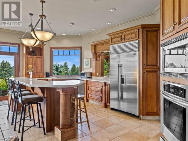 1060 Heffley Louis Cr Road Property Photo 24