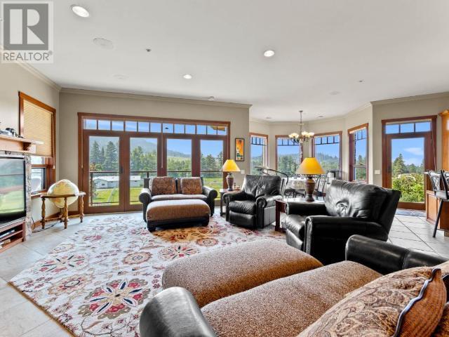 1060 Heffley Louis Cr Road Property Photo 32