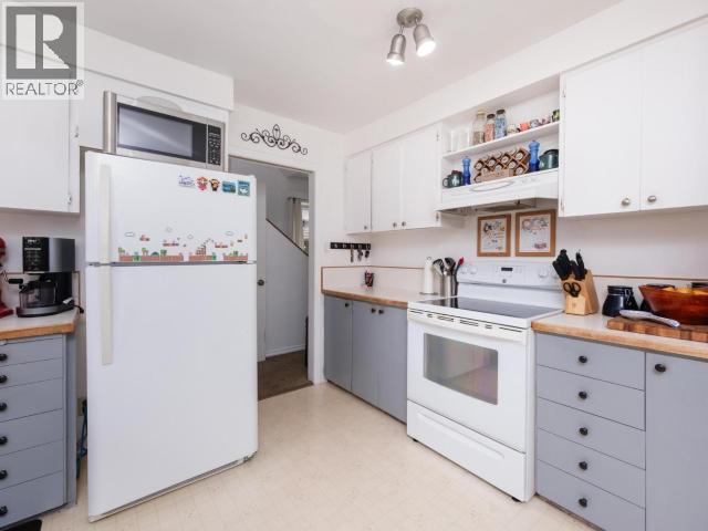 30 Stewart Road Property Photo 12