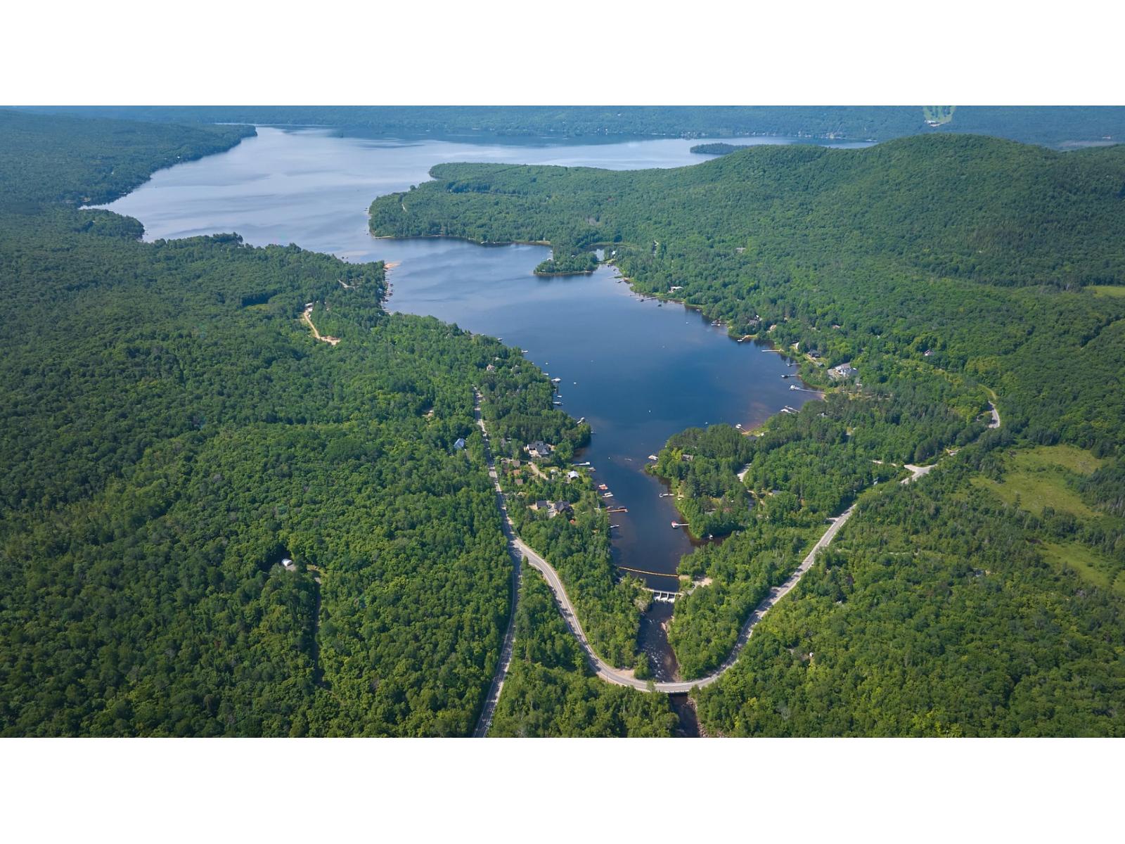 Ch. St-guillaume Property Photo 3