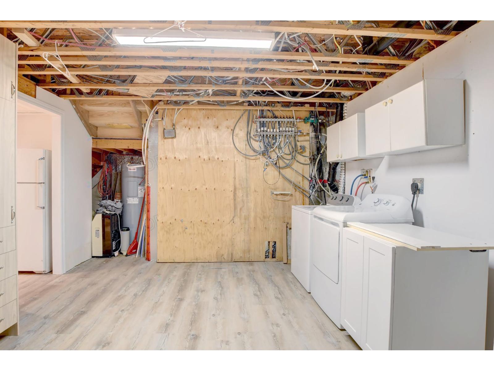 406 50e Avenue Property Photo 49