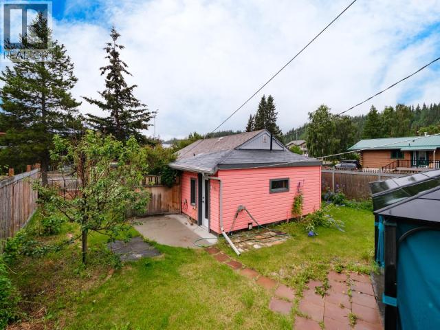 606 Ogilvie Street Property Photo 25