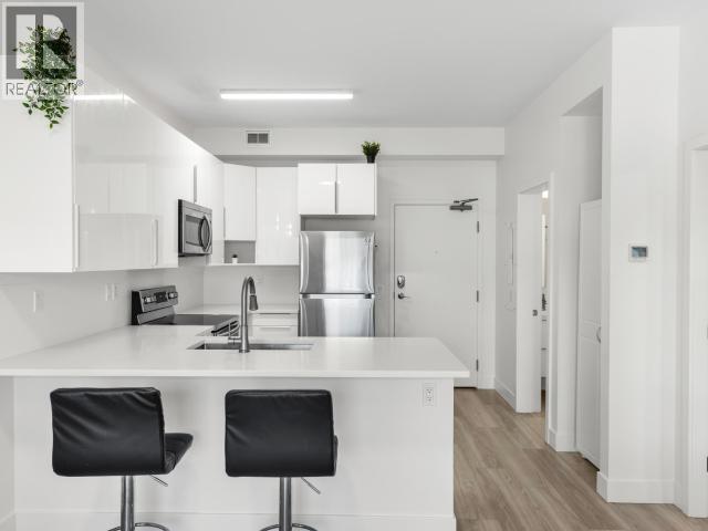 302-20 Wann Road Property Photo 4