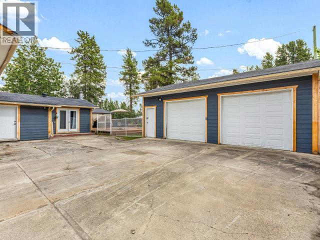 8 11th Avenue Property Photo 35