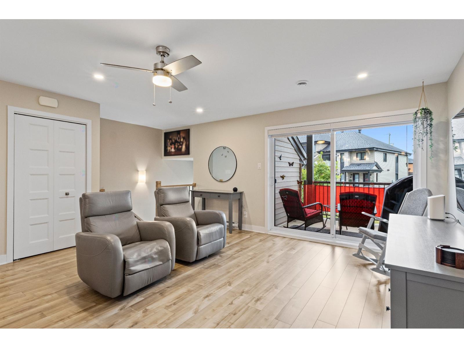 894 Rue Magnone Property Photo 8