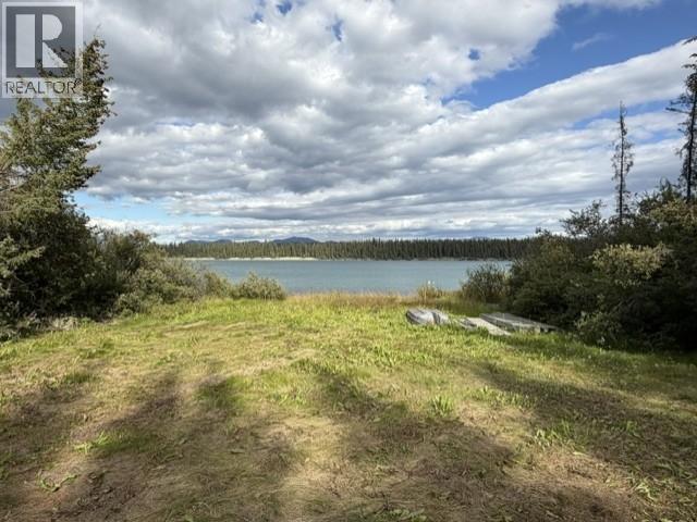 22 Tagish River Road Property Photo 1