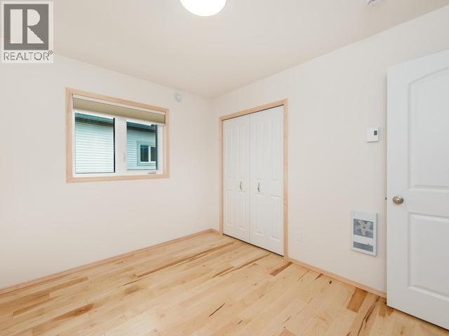 20 Quick Street Property Photo 35