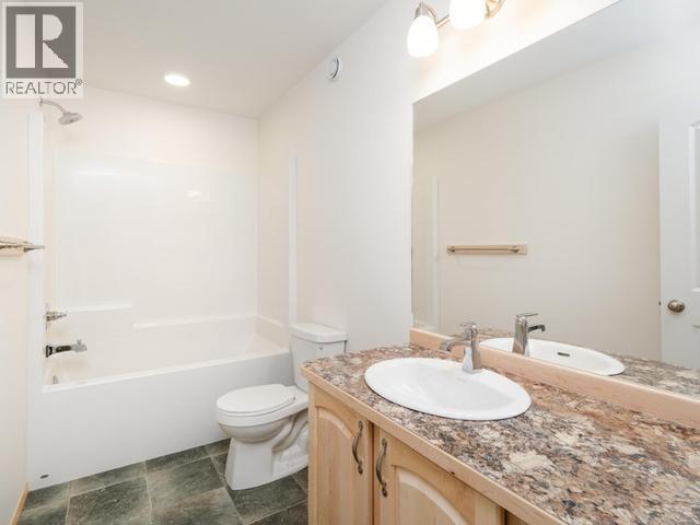 20 Quick Street Property Photo 38