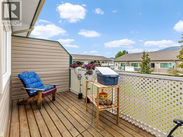 54-25 Wann Road Property Photo 8