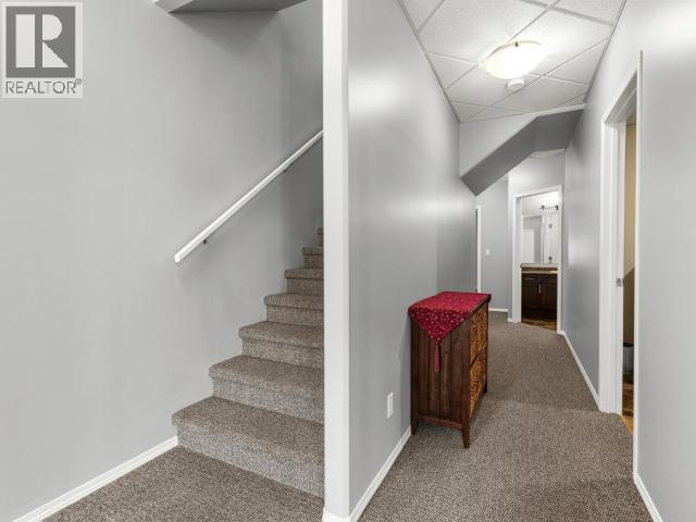 54-25 Wann Road Property Photo 15