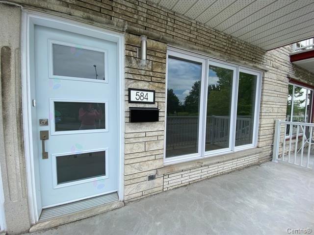 584 Boul. Bishop-power Property Photo 13