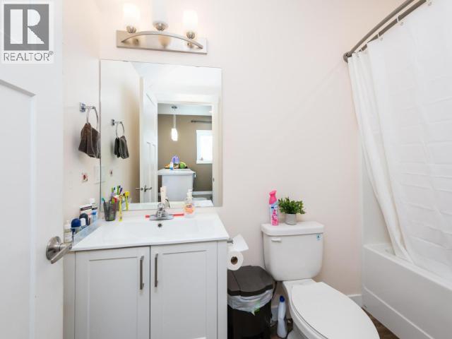 116-25 Gleaner Avenue Property Photo 11