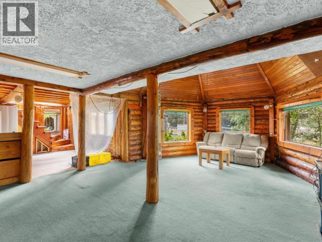 5 Chinook Lane Property Photo 7