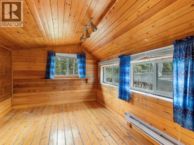 5 Chinook Lane Property Photo 18