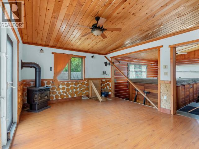 5 Chinook Lane Property Photo 21