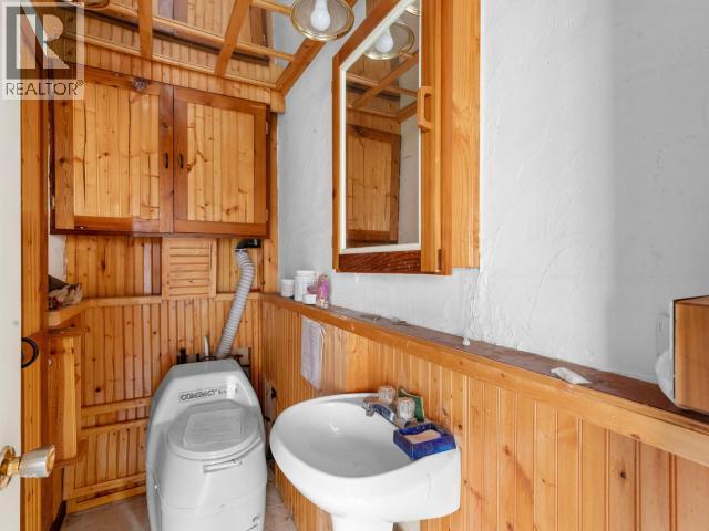5 Chinook Lane Property Photo 25