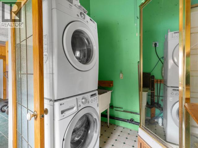 5 Chinook Lane Property Photo 26