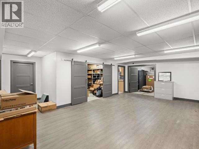 126 Industrial Road Property Photo 12