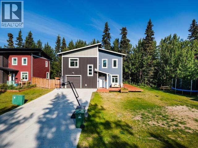 5 14th Avenue Property Photo 3