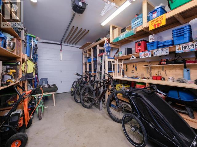 5 14th Avenue Property Photo 22