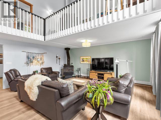 1306 Elm Street Property Photo 6
