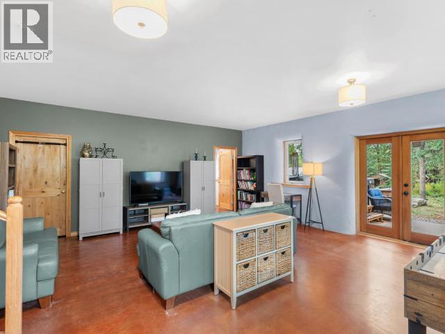 1306 Elm Street Property Photo 12
